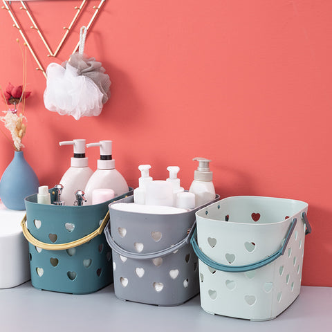 Plastic Portable Heart-Shaped Bathroom Bath Basket